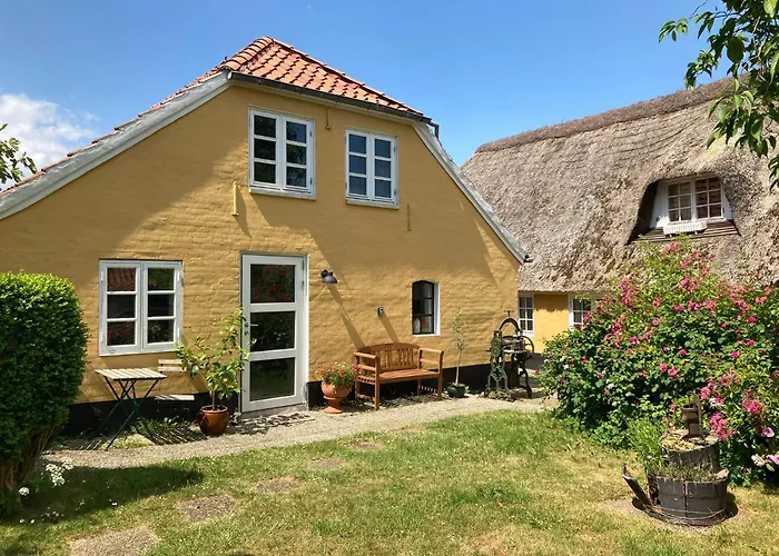 Den Gamle Skomager Ved Slotssoen Сasa de vacaciones